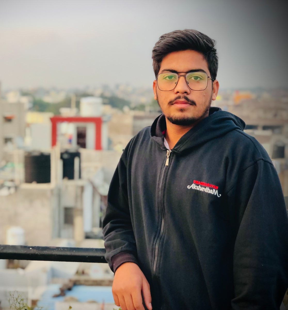 Omkar Hiwale Profile